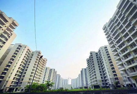 Noida Authority designs Scheme for 25 plots in 11 sectors via e-auction 